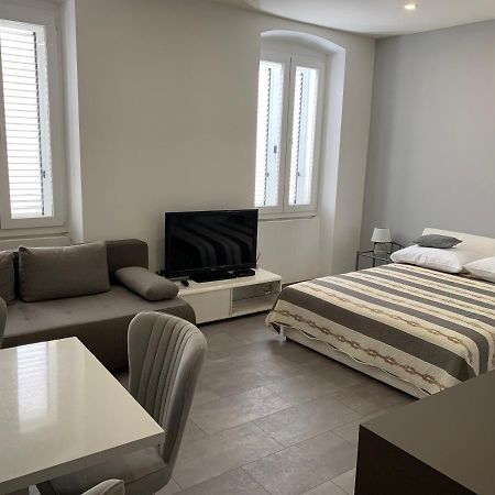 Zara City Apartments Zadar Exterior foto